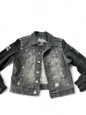 Black denim jacket with silver studs and patches #grunge #biker    Size large (f